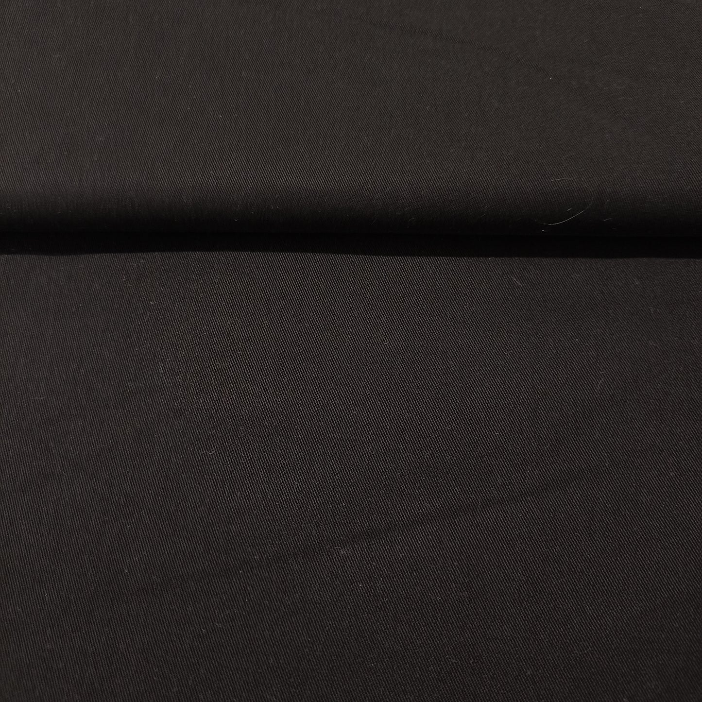 twill zwart