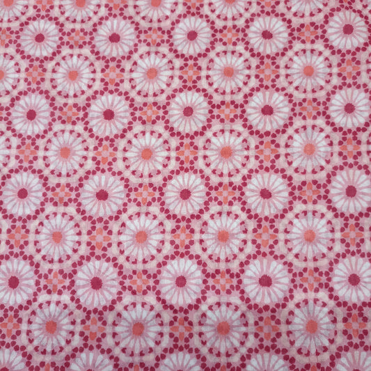 Katoen retro bloemen op roze achtergrond