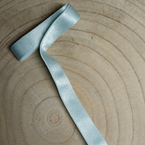 schouderband ijsblauw 2 cm