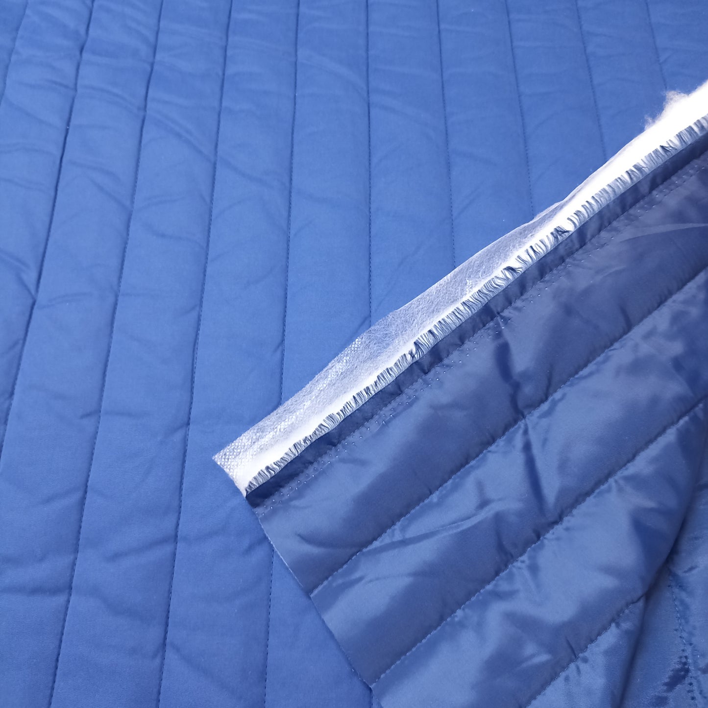 matelassé koningsblauw