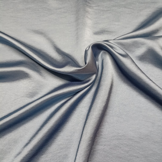 Satijn viscose ijsblauw