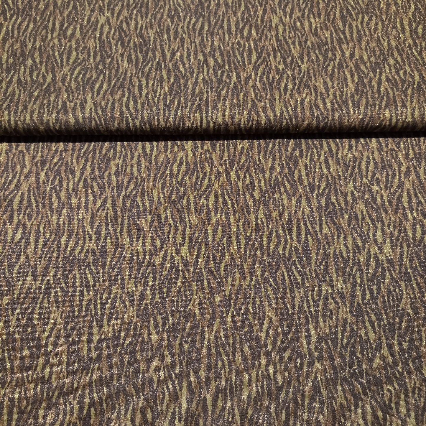 lycra vlekken goudgroen