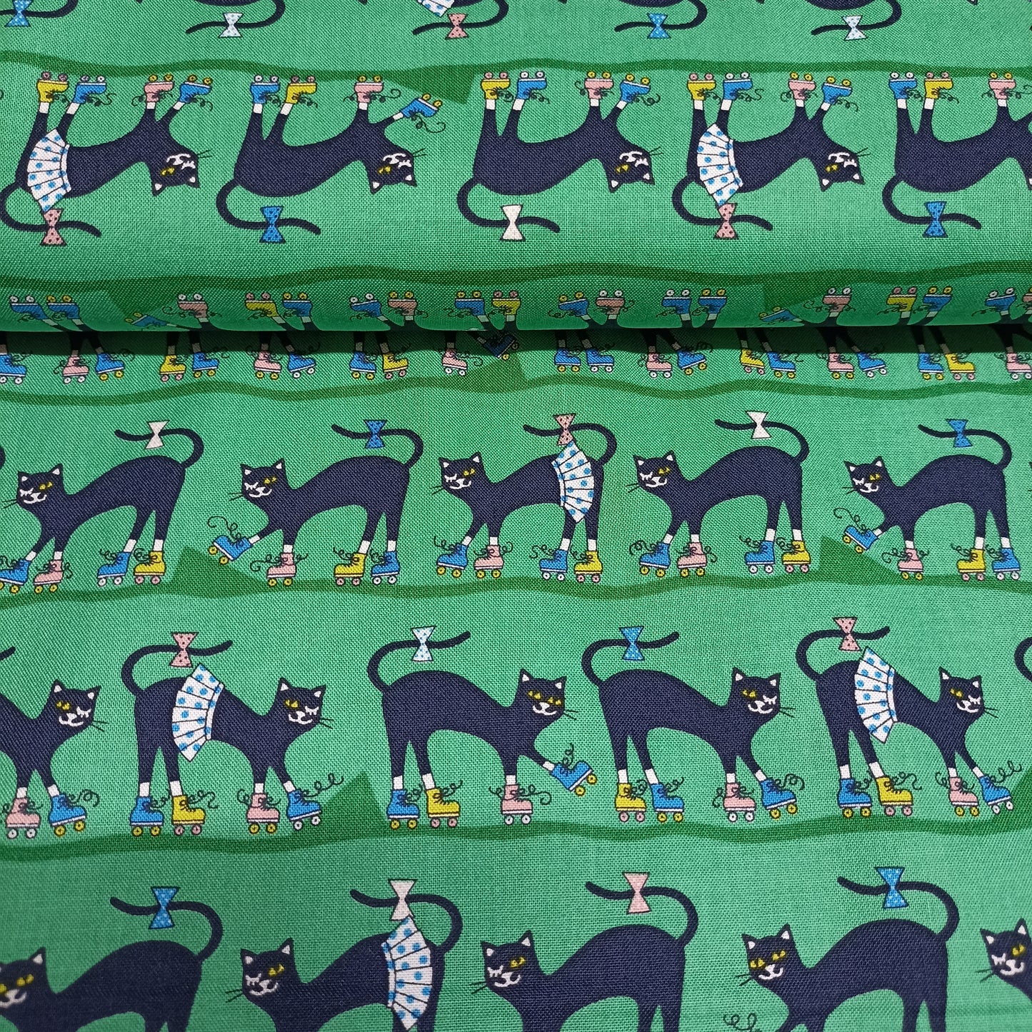 katoen poezen op skeelers kokka