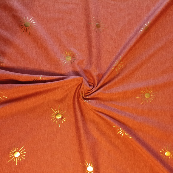 tricot folieZon op oranjerode achtergrond